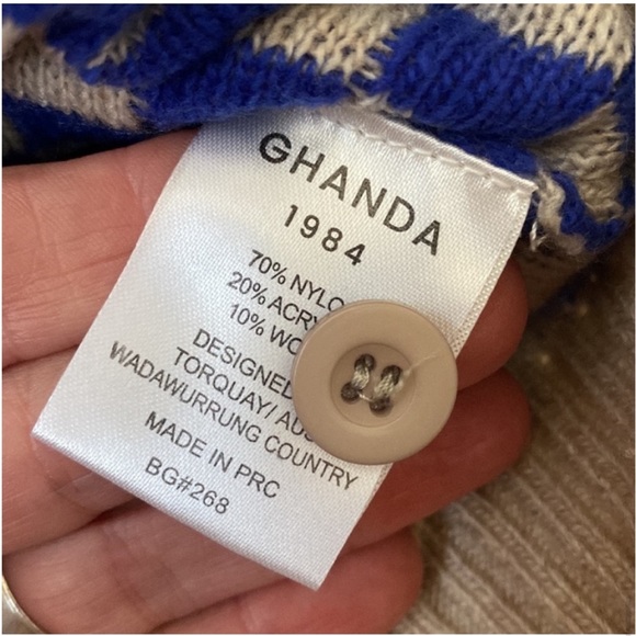 Checkered sweater!!💙 - Picture 8 of 10